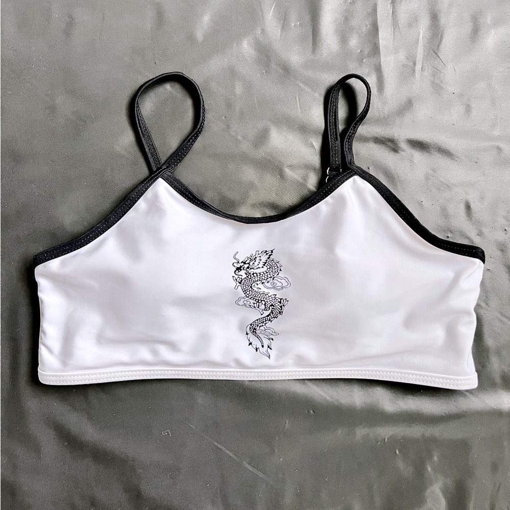 Bra free cropped tank white black dragon graphic adjustable spaghetti straps XS